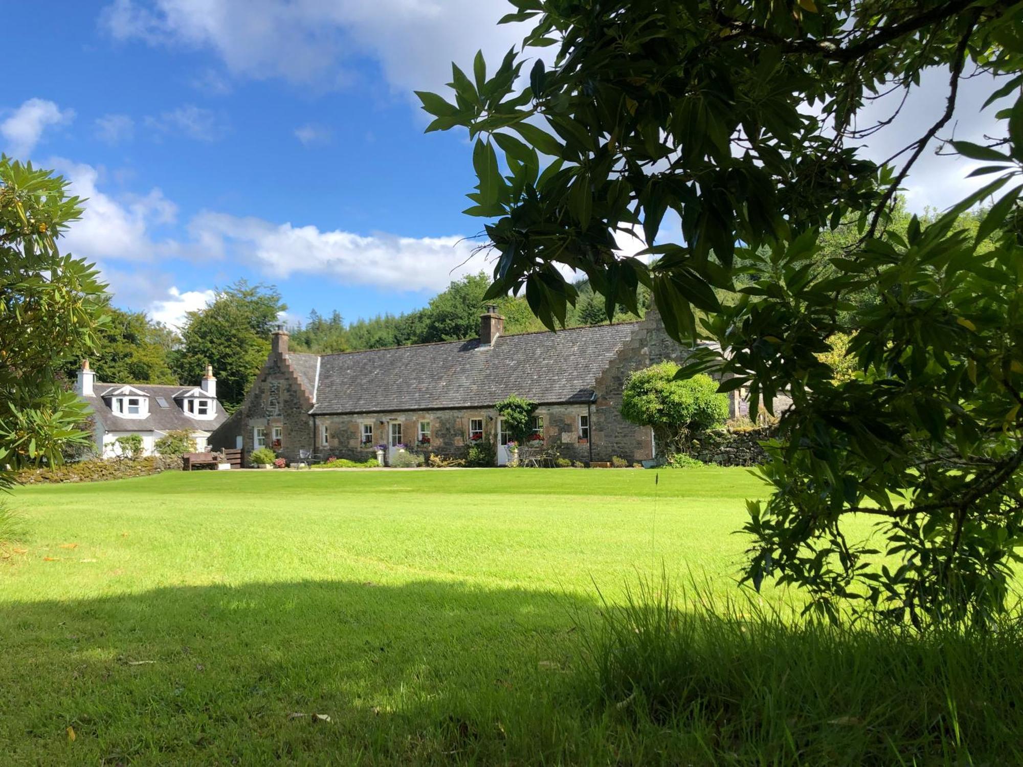 The Steading At Barmore Stonefield